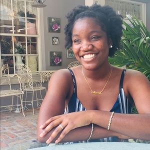 Meet your Posher, Mycah